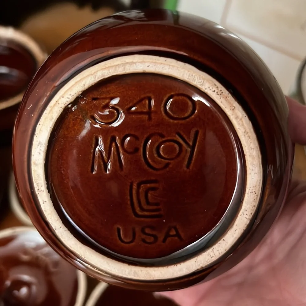 4 Vintage McCoy 340 Bean Pots with Lids
